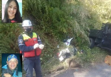 Choque entre moto y camión deja a dos jóvenes sin vida en Mérida 