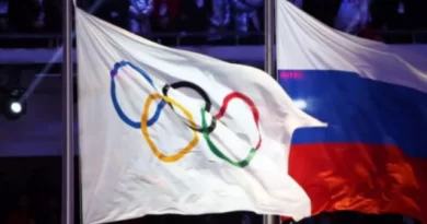 Polonia calificó como “día de la vergüenza” para el COI el regreso de deportistas rusos