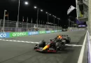 Pérez lidera otro doblete de Red Bull y Alonso acaba tercero en Arabia