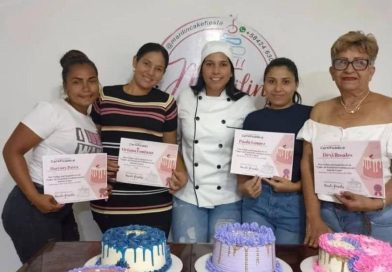 Marilin González, la repostera que ha creado una interesante iniciativa con la que ayuda a emprendedores en el ramo de la pastelería 