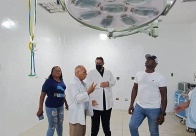 Inspeccionan trabajos en el Hospital I Juan de Dios Martínez en el municipio Sucre 