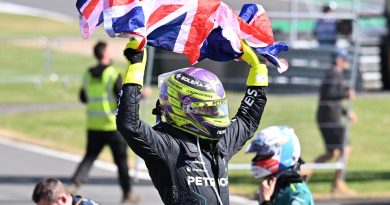 Hamilton brilla de nuevo en Silverstone; donde Sainz fue quinto y Alonso, octavo