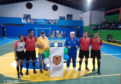 Alcalde Alberto Suárez rehabilitó el gimnasio cubierto de Tucani