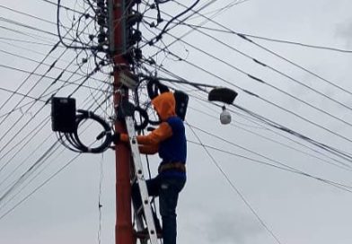 Optimizan alumbrado público en comunidades de Rómulo Gallegos del municipio Sucre Zulia