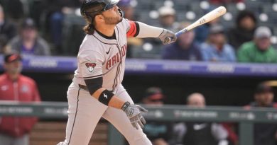 Eugenio Suárez hace historia al desplazar a Bob Abreu como el cuarto venezolano con más cuadrangulares en Grandes Ligas