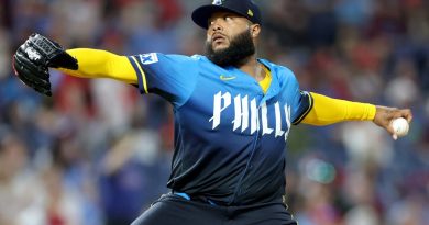 MLB suspendió a José Alvarado por dopaje