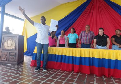 Acreditado Yonys González como alcalde reelecto de Sucre Zulia por tercer período consecutivo