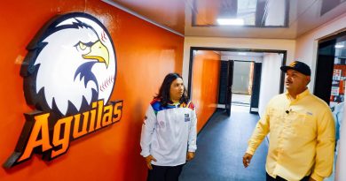 Gobernador Luis Caldera entregó espacios recuperados en el Estadio Luis Aparicio “El Grande”