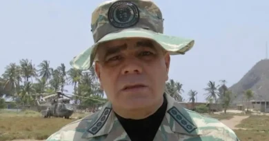 Padrino y Cabello supervisan las maniobras militares de la FANB y la Milicia