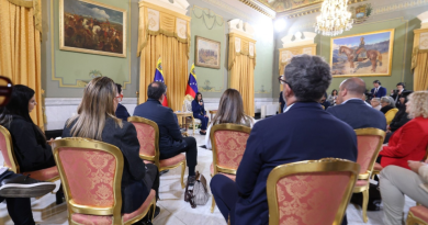 Rodríguez obvia denuncias de DDHH y promete reparar a «víctimas de violencia política»