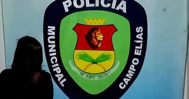 Capturaron a una mujer por apuñalar a su hijo en Ejido Capturaron a una mujer por apuñalar a su hijo en Ejido