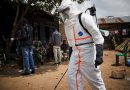Uganda confirma tres nuevos casos de ébola y pide calma a la población Uganda confirma tres nuevos casos de ébola y pide calma a la población