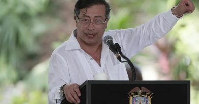 Ordenan la «suspensión provisional» de Petro como presidente hasta después de las elecciones
