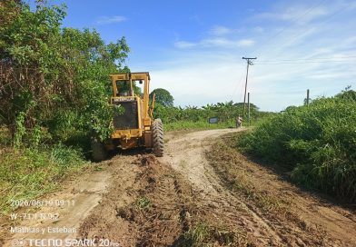 En Sucre rehabilitan más de 30 kilómetros de vías agrícolas En Sucre rehabilitan más de 30 kilómetros de vías agrícolas