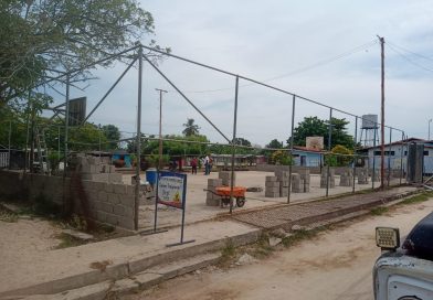 Le tocó el turno a la cancha de Palo de Flores en El Batey Le tocó el turno a la cancha de Palo de Flores en El Batey